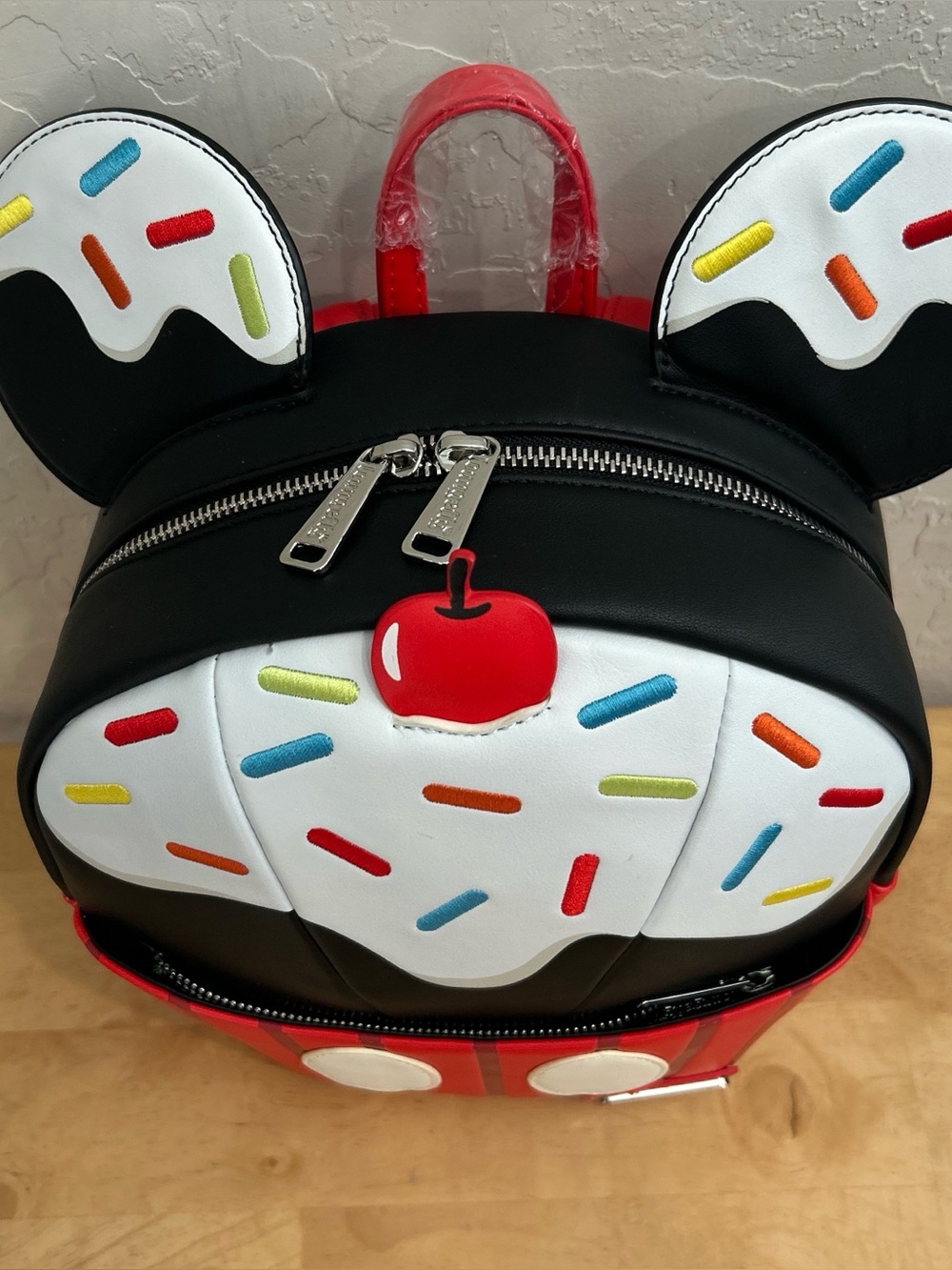 Loungefly Mickey Mouse Sprinkle Cupcake Cosplay Mini Backpack - Picture 5 of 16